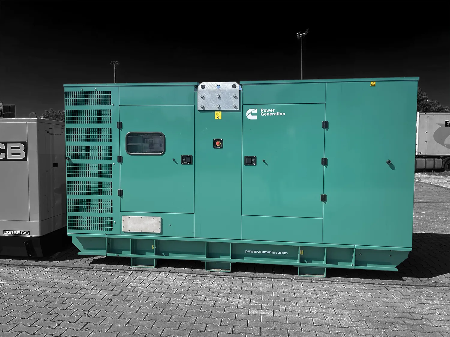 Prenájom elektrocentrály Cummins 275