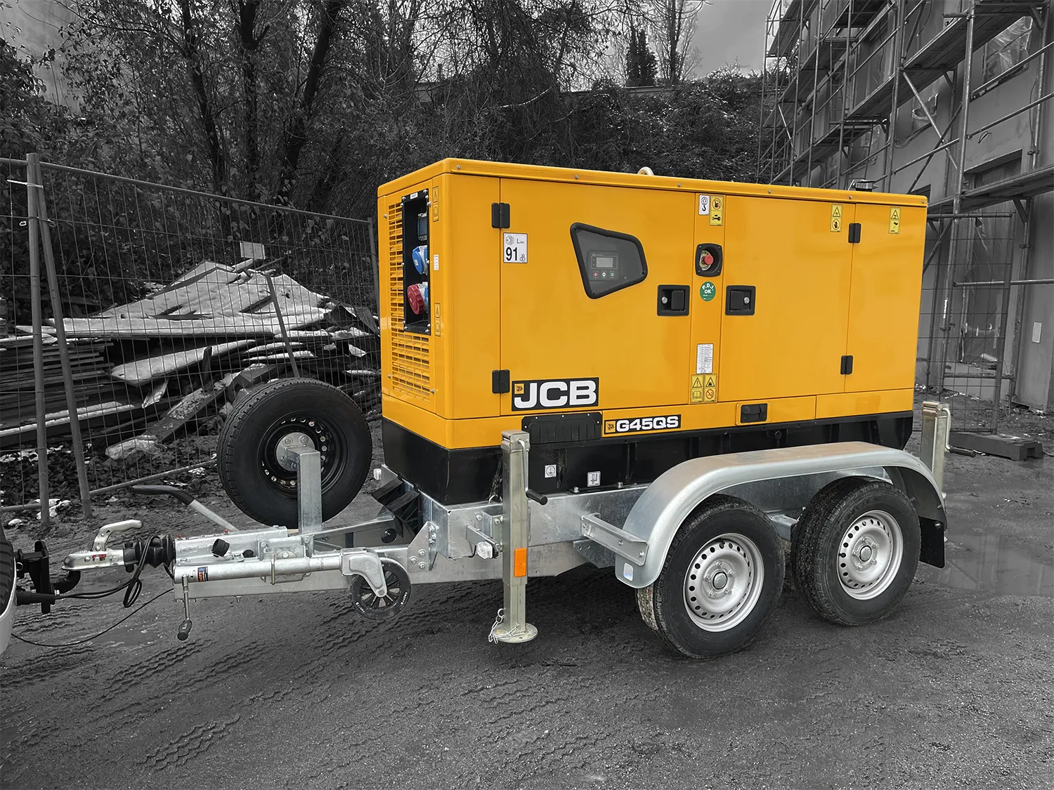 Prenájom elektrocentrály JCB200