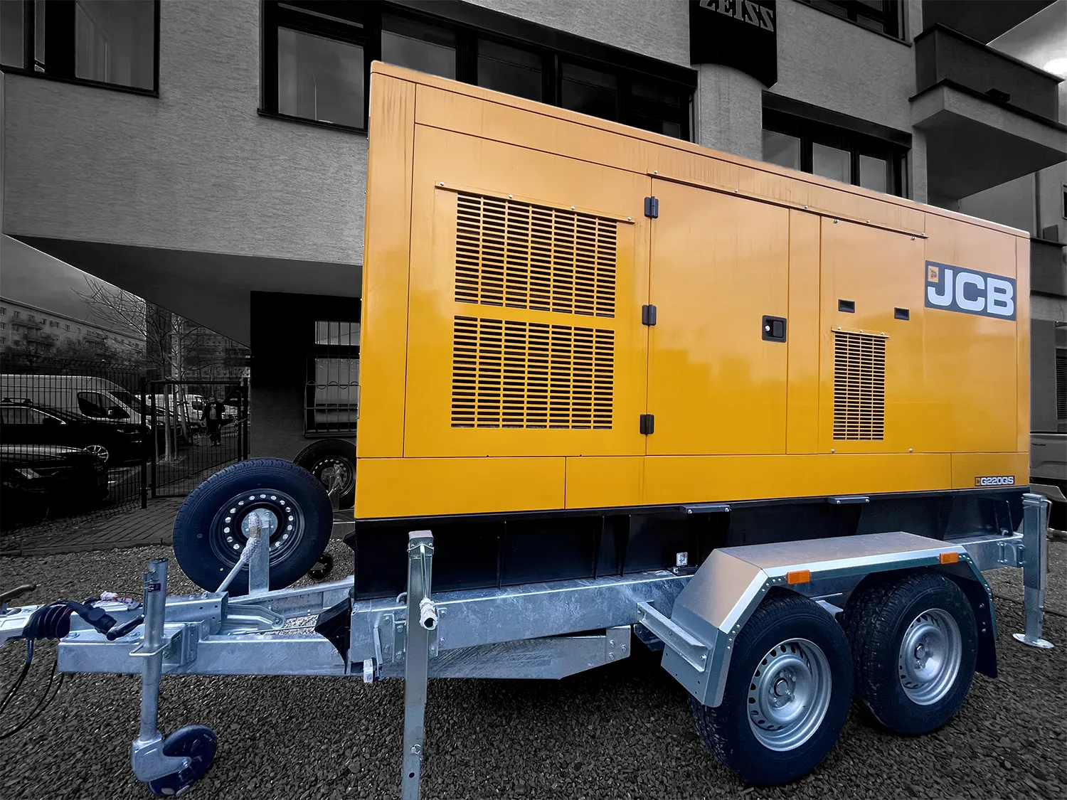 Prenájom elektrocentrály JCB